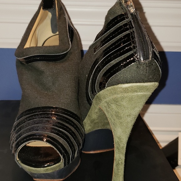 L.A.M.B. Glance Platform Booties - Picture 1 of 7
